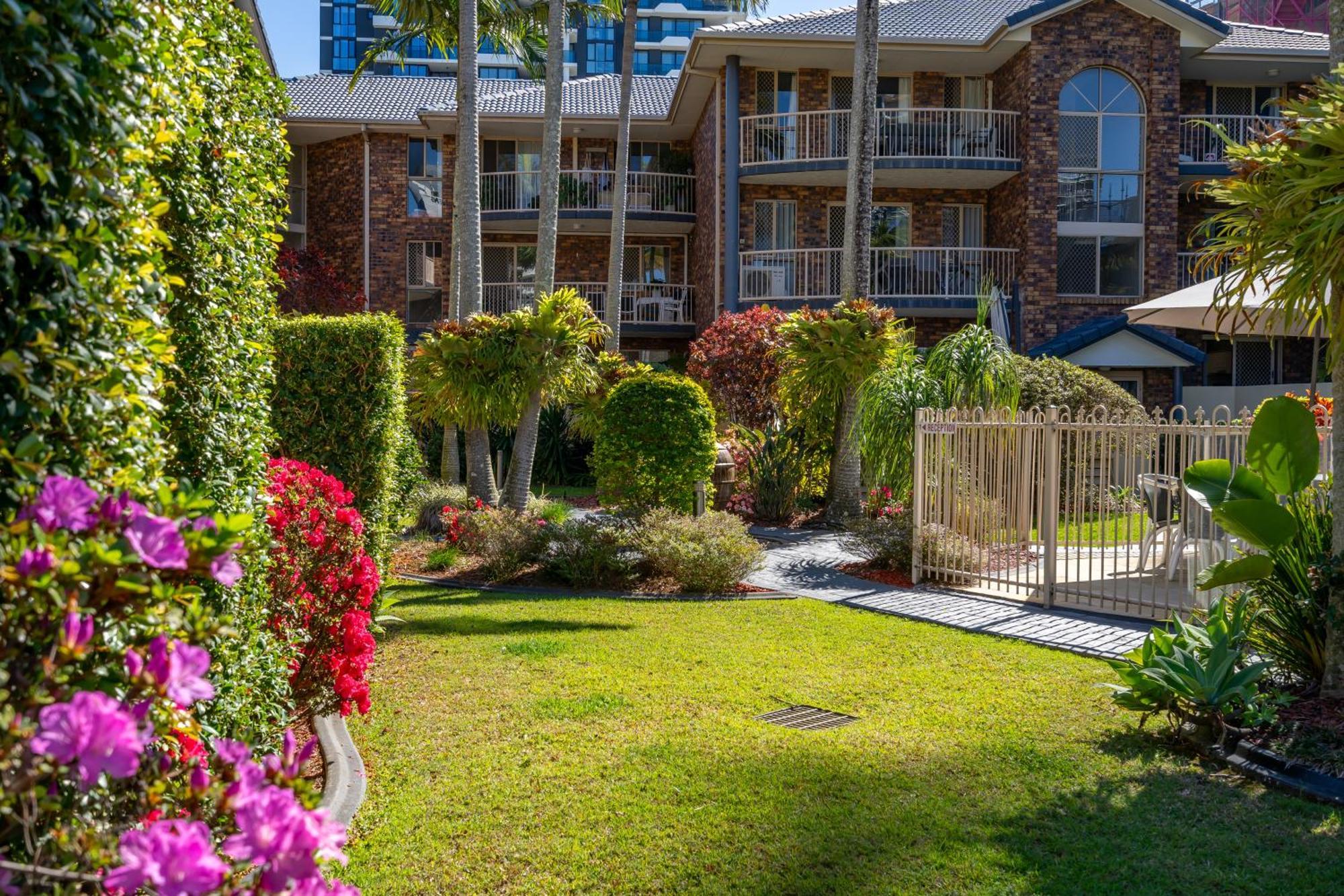 Апарт отель Oceanside Cove Голд-Кост Экстерьер фото